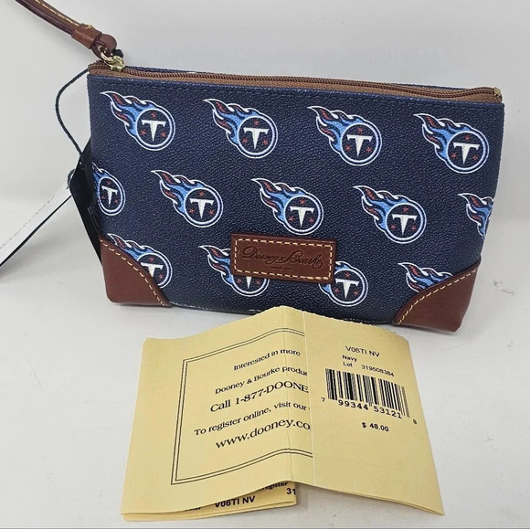 Dooney & Bourke Tennessee Titans Cosmetic Bag Zippered Pouch 6.5 X 4 X 2 NWT - Picture 9 of 11